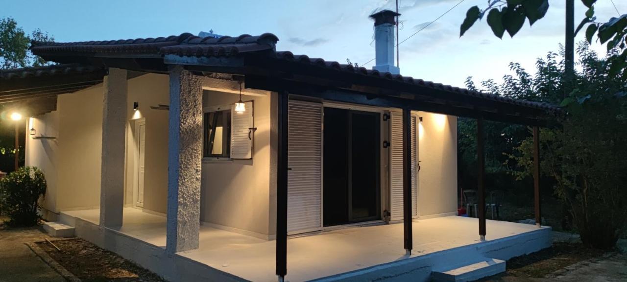 Sea Breeze Villa Kato Achaia Exteriör bild